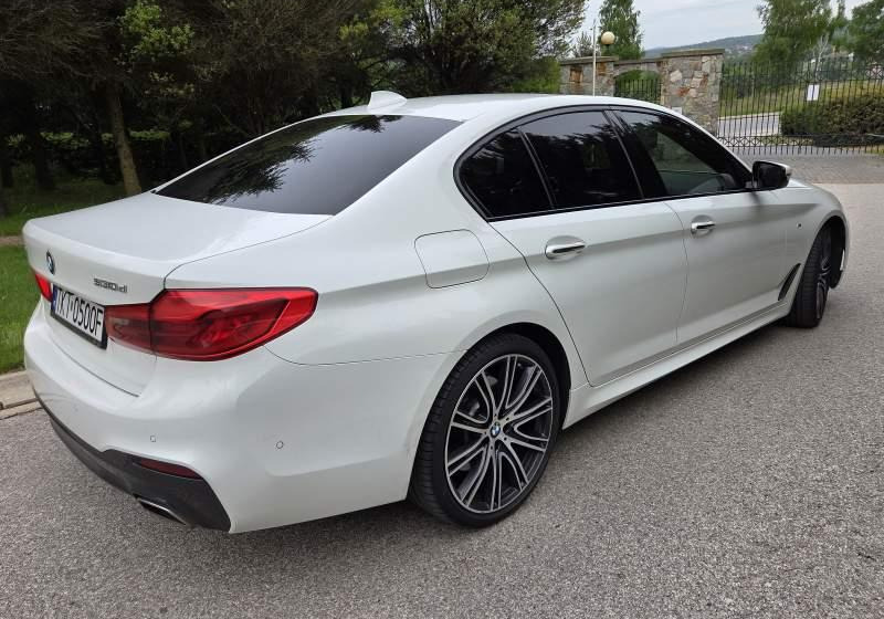 Inna BMW 530 D SERIA 5 XDRIVE M SPORT - Limuzina: slika 3 Inna BMW 530 D SERIA 5 XDRIVE M SPORT - Limuzina: slika 3