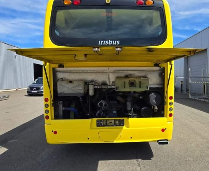 Irisbus CROSSWAY/ EEV / 12 METRÓW/ 166 000 KM - Prigradski autobus: slika 5 Irisbus CROSSWAY/ EEV / 12 METRÓW/ 166 000 KM - Prigradski autobus: slika 5