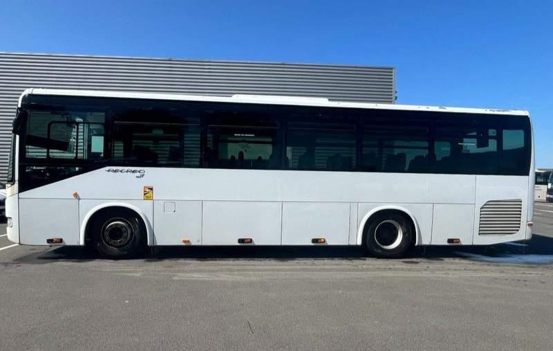 Irisbus RECREO / KRÓTKI 10.60 M / SPROWADZONY / EURO 5 - Prigradski autobus: slika 1 Irisbus RECREO / KRÓTKI 10.60 M / SPROWADZONY / EURO 5 - Prigradski autobus: slika 1
