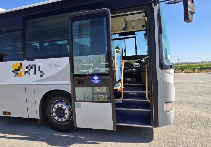 Irisbus RECREO/ SPROWADZONY/ 12 M / PODWÓJNE SZYBY - Prigradski autobus: slika 3 Irisbus RECREO/ SPROWADZONY/ 12 M / PODWÓJNE SZYBY - Prigradski autobus: slika 3