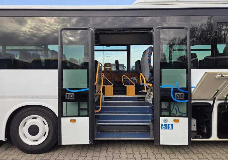 Irisbus RECREO/ SPROWADZONY/ KLIMA / 251 000 KM - Prigradski autobus: slika 5 Irisbus RECREO/ SPROWADZONY/ KLIMA / 251 000 KM - Prigradski autobus: slika 5