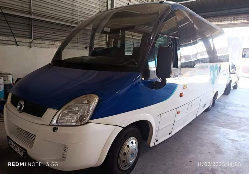 Irisbus WING / SPROWADZONY / 28 MIEJSC/ KLIMA - Turistički autobus: slika 1 Irisbus WING / SPROWADZONY / 28 MIEJSC/ KLIMA - Turistički autobus: slika 1