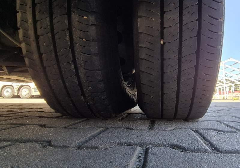 Minibus, Putnički kombi Iveco 70C17 ERENER / SPROWADZONY / PANORAMA / USB: slika 10 Minibus, Putnički kombi Iveco 70C17 ERENER / SPROWADZONY / PANORAMA / USB: slika 10