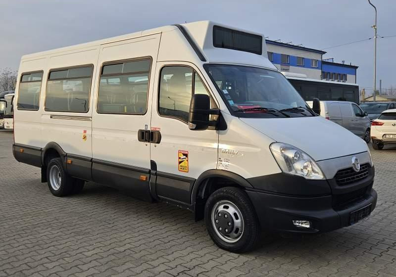 Iveco A50C17 DAILY / SPROWADZONE / MANUAL / EEV - Minibus, Putnički kombi: slika 3 Iveco A50C17 DAILY / SPROWADZONE / MANUAL / EEV - Minibus, Putnički kombi: slika 3
