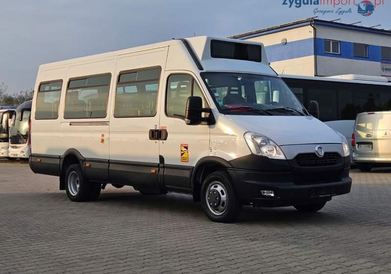 Iveco A50C17 DAILY / SPROWADZONE / MANUAL / EEV - Minibus, Putnički kombi: slika 1 Iveco A50C17 DAILY / SPROWADZONE / MANUAL / EEV - Minibus, Putnički kombi: slika 1