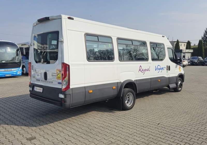 Iveco A60C15 / SPROWADZONE / EURO 6 / 39 000 KM - Minibus, Putnički kombi: slika 3 Iveco A60C15 / SPROWADZONE / EURO 6 / 39 000 KM - Minibus, Putnički kombi: slika 3