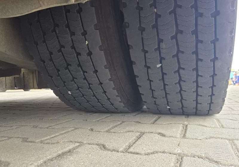 Iveco CROSSWAY/ SPROWADZONY / 64 MIEJSCA / EURO 6 - Prigradski autobus: slika 3 Iveco CROSSWAY/ SPROWADZONY / 64 MIEJSCA / EURO 6 - Prigradski autobus: slika 3