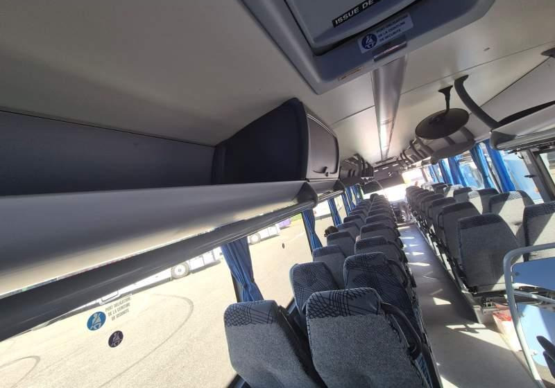 Iveco CROSSWAY/ SPROWADZONY / KLIMA / 64 MIEJSCA - Prigradski autobus: slika 3 Iveco CROSSWAY/ SPROWADZONY / KLIMA / 64 MIEJSCA - Prigradski autobus: slika 3