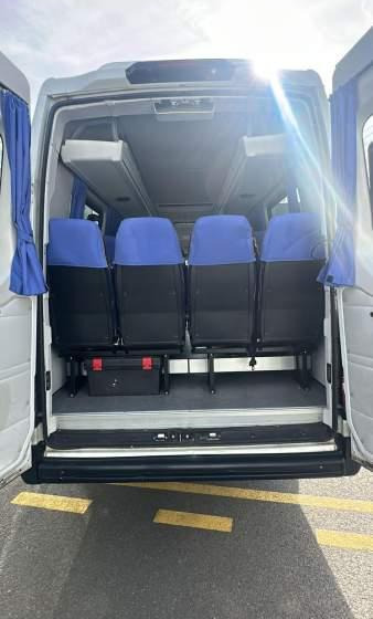 Iveco DAILY/ SPROWADZONE / 2X KLIMA / TV / 108 000 KM - Minibus, Putnički kombi: slika 5 Iveco DAILY/ SPROWADZONE / 2X KLIMA / TV / 108 000 KM - Minibus, Putnički kombi: slika 5