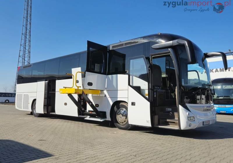 Iveco MAGELYS / SPROWADZONY / WINDA / EURO 6 - Turistički autobus: slika 1 Iveco MAGELYS / SPROWADZONY / WINDA / EURO 6 - Turistički autobus: slika 1