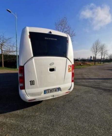 Iveco SUNSET / SPROWADZONE / 23 MIEJSCA / 170 000 KM - Turistički autobus: slika 5 Iveco SUNSET / SPROWADZONE / 23 MIEJSCA / 170 000 KM - Turistički autobus: slika 5