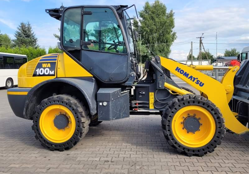 Komatsu WA1 100M / SPROWADZONA Z FRANCJI/ 6 300 MTH - Utovarivač točkaš: slika 5 Komatsu WA1 100M / SPROWADZONA Z FRANCJI/ 6 300 MTH - Utovarivač točkaš: slika 5
