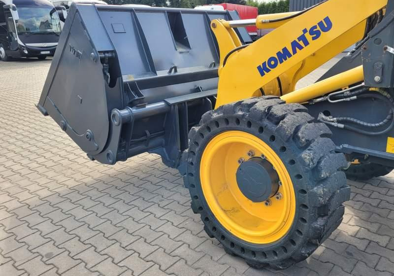Komatsu WA1 100M / SPROWADZONA Z FRANCJI/ 6 300 MTH - Utovarivač točkaš: slika 4 Komatsu WA1 100M / SPROWADZONA Z FRANCJI/ 6 300 MTH - Utovarivač točkaš: slika 4