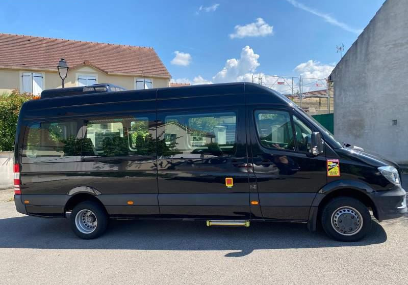 Mercedes-Benz SPRINTER TRANSFER 35 / SPROWADZONY / 5 000 KM - Minibus, Putnički kombi: slika 1 Mercedes-Benz SPRINTER TRANSFER 35 / SPROWADZONY / 5 000 KM - Minibus, Putnički kombi: slika 1
