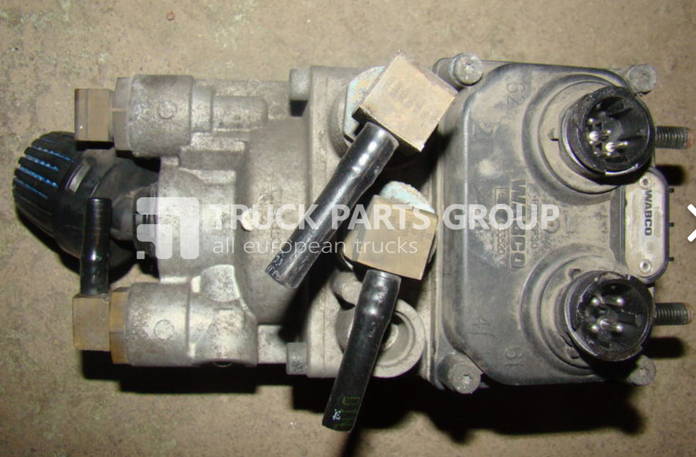DAF 105XF EURO 5, 1455027, foot brake valve 1455027, 1455027, 193512 crane - Kočioni ventil za Kamion: slika 2 DAF 105XF EURO 5, 1455027, foot brake valve 1455027, 1455027, 193512 crane - Kočioni ventil za Kamion: slika 2