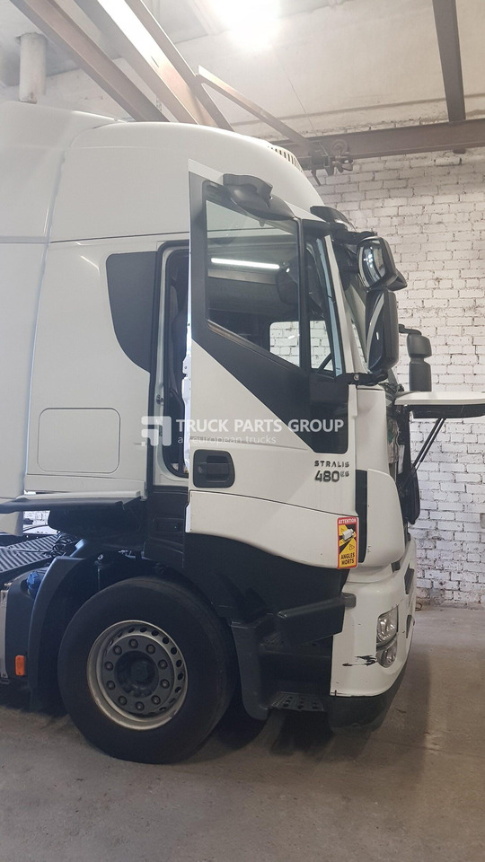 IVECO IVECO STRALIS EURO6 emission cab HY-WAY type 5801758713, 504087022 - Kabina za Kamion: slika 1 IVECO IVECO STRALIS EURO6 emission cab HY-WAY type 5801758713, 504087022 - Kabina za Kamion: slika 1
