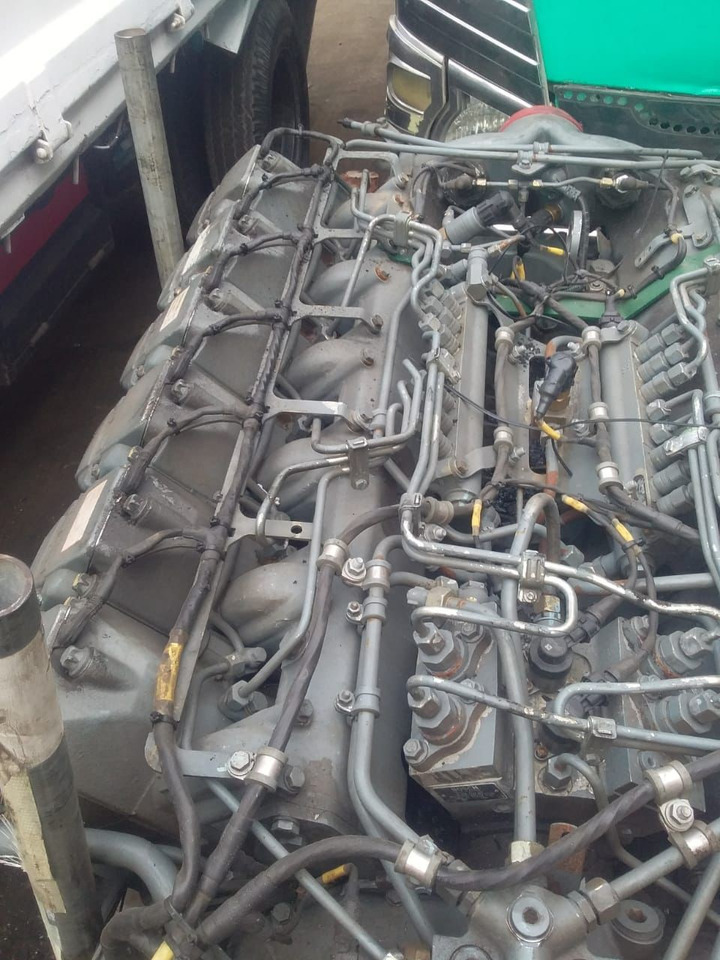 MAN MAN marine V12 engine, 12 cylinder D2842LE620, D2842 type, D2842LE, D2842LE100, D2842LE200, D2842LE101, D2842LE201, D2842LE202, D2842LE203, D2842LE211, D2842LE212, D2842LE213, D2842LE102, D2842LE103, - Motor za Kamion: slika 1 MAN MAN marine V12 engine, 12 cylinder D2842LE620, D2842 type, D2842LE, D2842LE100, D2842LE200, D2842LE101, D2842LE201, D2842LE202, D2842LE203, D2842LE211, D2842LE212, D2842LE213, D2842LE102, D2842LE103, - Motor za Kamion: slika 1