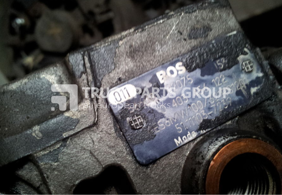 MAN injection pump, fuel pump, BOSCH 0403456122, 51111037239, BOSCH fuel pump - Pumpa za gorivo za Kamion: slika 2 MAN injection pump, fuel pump, BOSCH 0403456122, 51111037239, BOSCH fuel pump - Pumpa za gorivo za Kamion: slika 2