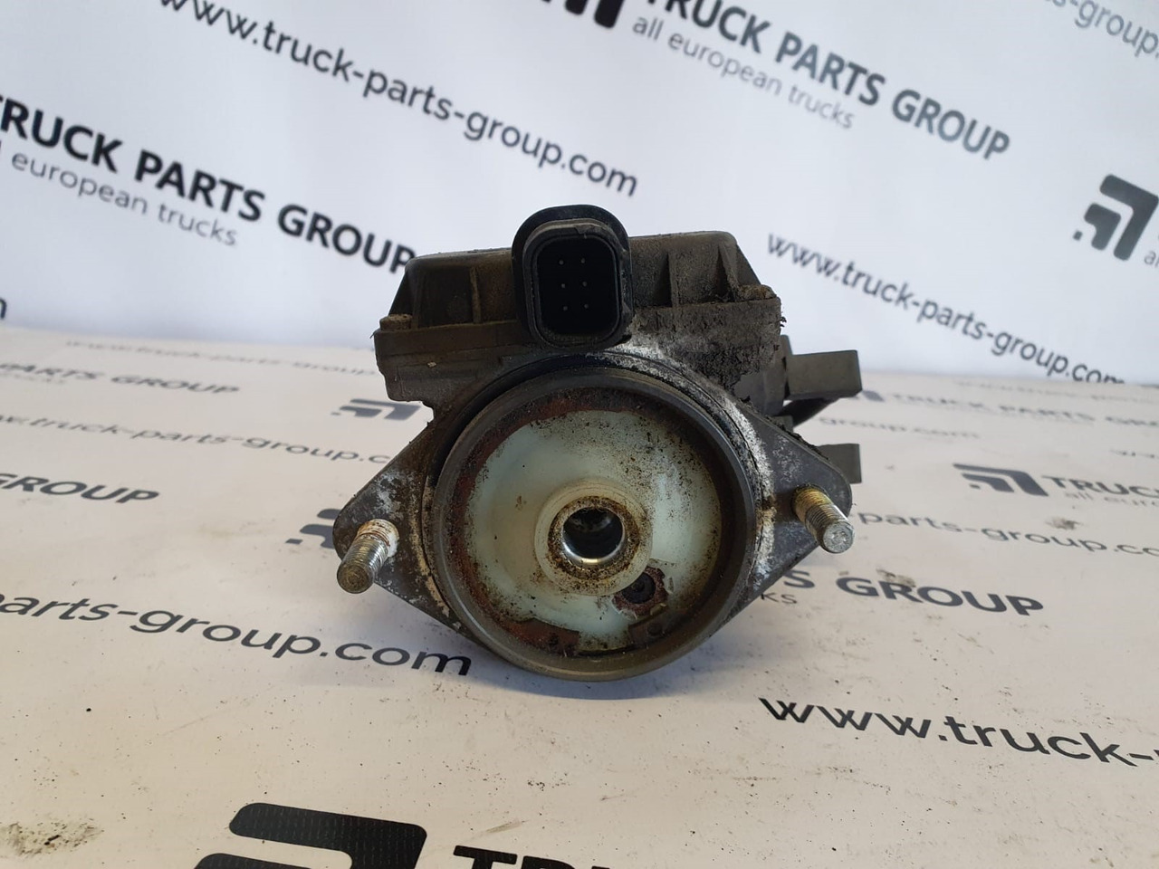 MAN MAN TGX / TGS EURO6 emission brake EBS control valve under pedal K039569, 81521306298, 81521306275, 81521306276 - Rezervni deo za Kamion: slika 5 MAN MAN TGX / TGS EURO6 emission brake EBS control valve under pedal K039569, 81521306298, 81521306275, 81521306276 - Rezervni deo za Kamion: slika 5