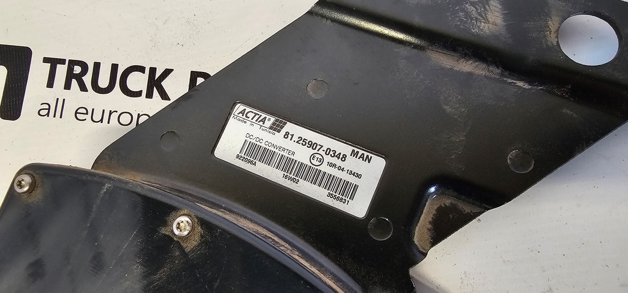 MAN MAN TGX / TGS EURO6 emission voltage transformer / converter 12V, 24V 81259070348, 81259070338, 81259070324, 81259070324. - Rezervni deo za Kamion: slika 2 MAN MAN TGX / TGS EURO6 emission voltage transformer / converter 12V, 24V 81259070348, 81259070338, 81259070324, 81259070324. - Rezervni deo za Kamion: slika 2
