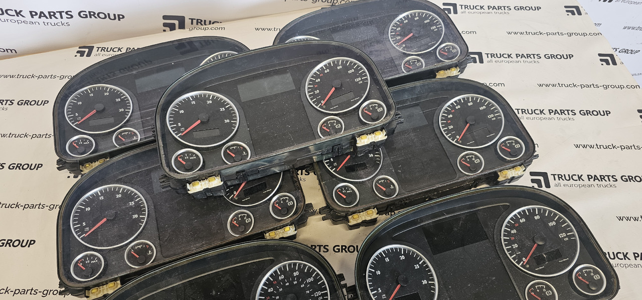 MAN MAN TGX / TGS EURO6 instrument panel, dashboard, information panel, instrument cluster 81272026265, 81258077136, 81272026268, 81258077149, 81258077142, 81272026252, 81272026254, 81258077138, 812720262 - Rezervni deo: slika 1 MAN MAN TGX / TGS EURO6 instrument panel, dashboard, information panel, instrument cluster 81272026265, 81258077136, 81272026268, 81258077149, 81258077142, 81272026252, 81272026254, 81258077138, 812720262 - Rezervni deo: slika 1