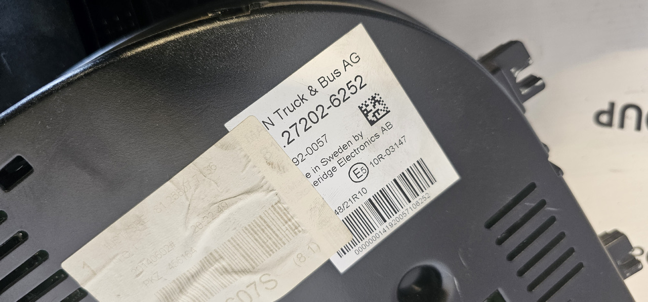 MAN MAN TGX / TGS EURO6 instrument panel, dashboard, information panel, instrument cluster 81272026265, 81258077136, 81272026268, 81258077149, 81258077142, 81272026252, 81272026254, 81258077138, 812720262 - Rezervni deo: slika 5 MAN MAN TGX / TGS EURO6 instrument panel, dashboard, information panel, instrument cluster 81272026265, 81258077136, 81272026268, 81258077149, 81258077142, 81272026252, 81272026254, 81258077138, 812720262 - Rezervni deo: slika 5