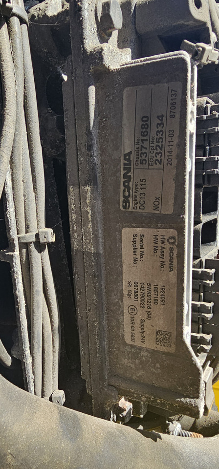 Scania SCANIA T, P, G, R, L, S series EURO6 emission engine XPI system, EURO 6, DC13 DC13115, DC13125, DC13155, DC13147, DC13146, DC13116, DC13141, DC13148, 2273564, 577269, 572149, 1887056, 2032823, 2505828 - Rezervni deo: slika 5 Scania SCANIA T, P, G, R, L, S series EURO6 emission engine XPI system, EURO 6, DC13 DC13115, DC13125, DC13155, DC13147, DC13146, DC13116, DC13141, DC13148, 2273564, 577269, 572149, 1887056, 2032823, 2505828 - Rezervni deo: slika 5