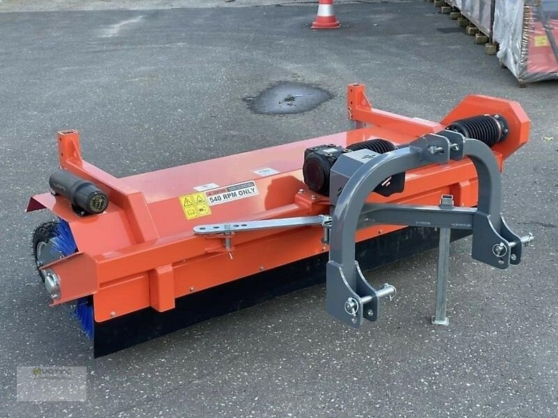 Geo Kehrmaschine Geo SWT190 190cm Kehrbesen Traktor Zapfwelle NEU - Metle: slika 4 Geo Kehrmaschine Geo SWT190 190cm Kehrbesen Traktor Zapfwelle NEU - Metle: slika 4