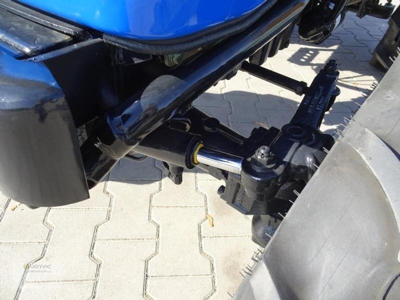 Solis Solis 26 26PS Kabine Traktor Trecker Schlepper Allrad NEU - Mali traktor: slika 3 Solis Solis 26 26PS Kabine Traktor Trecker Schlepper Allrad NEU - Mali traktor: slika 3