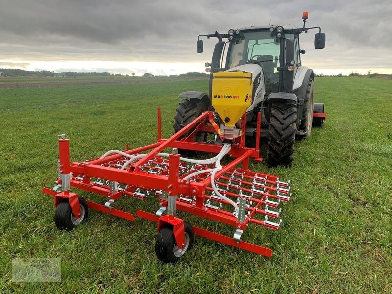 Vemac Front Wiesenstriegel 300cm 3m Frontstriegel Striegel APV Streuer NEU - Češljasta drljača: slika 1 Vemac Front Wiesenstriegel 300cm 3m Frontstriegel Striegel APV Streuer NEU - Češljasta drljača: slika 1