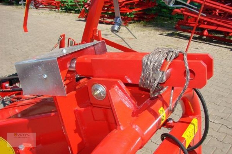 Vemac Heuwender Kreiselwender Kreiselheuwender Neu 5,2m - Prevrtač/ Grabuljač: slika 2 Vemac Heuwender Kreiselwender Kreiselheuwender Neu 5,2m - Prevrtač/ Grabuljač: slika 2