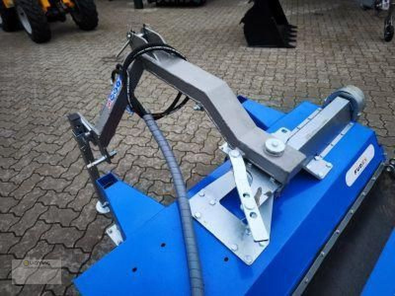 Vemac Kehrmaschine FM140 140cm Kehrbesen Bürste Traktor Zapfwelle NEU - Metle: slika 5 Vemac Kehrmaschine FM140 140cm Kehrbesen Bürste Traktor Zapfwelle NEU - Metle: slika 5