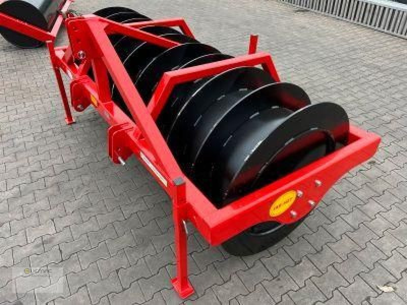 Vemac Silowalze 275 Silagewalze Verdichtungswalze Walze Silo NEU - Valjak za poljoprivredu: slika 4 Vemac Silowalze 275 Silagewalze Verdichtungswalze Walze Silo NEU - Valjak za poljoprivredu: slika 4