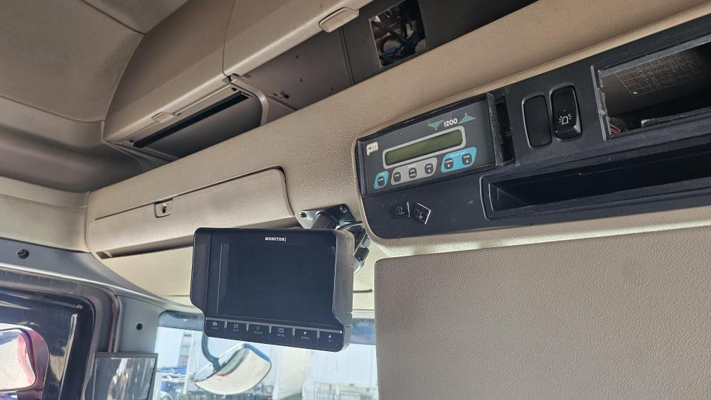 Scania R450 - Tegljač: slika 2 Scania R450 - Tegljač: slika 2