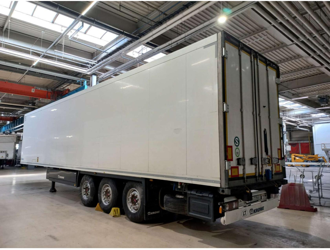 2018 Krone Double Deck Cool Liner FP 45 ThermoKing SLXi 300 - Poluprikolica hladnjače: slika 5 2018 Krone Double Deck Cool Liner FP 45 ThermoKing SLXi 300 - Poluprikolica hladnjače: slika 5