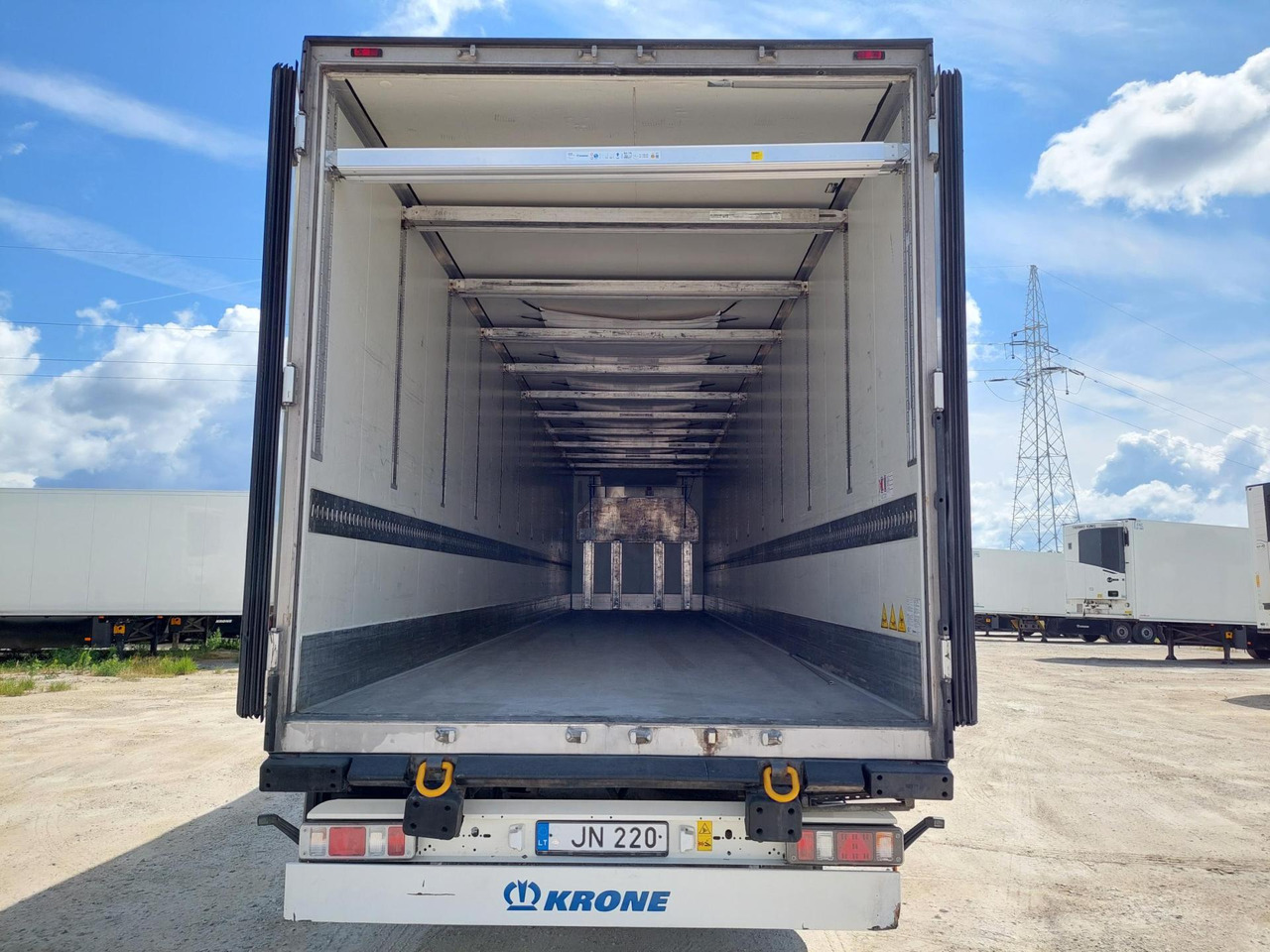 2018 Krone SDR Double Deck Cool Liner FP60 ThermoKing SLXi 300 Lifting Axle - Poluprikolica hladnjače: slika 3 2018 Krone SDR Double Deck Cool Liner FP60 ThermoKing SLXi 300 Lifting Axle - Poluprikolica hladnjače: slika 3