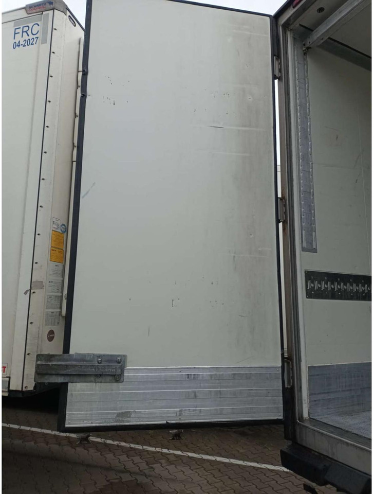 2018 Krone SDR Double Deck Cool Liner FP60 ThermoKing SLXi 300 Lifting Axle - Poluprikolica hladnjače: slika 2 2018 Krone SDR Double Deck Cool Liner FP60 ThermoKing SLXi 300 Lifting Axle - Poluprikolica hladnjače: slika 2
