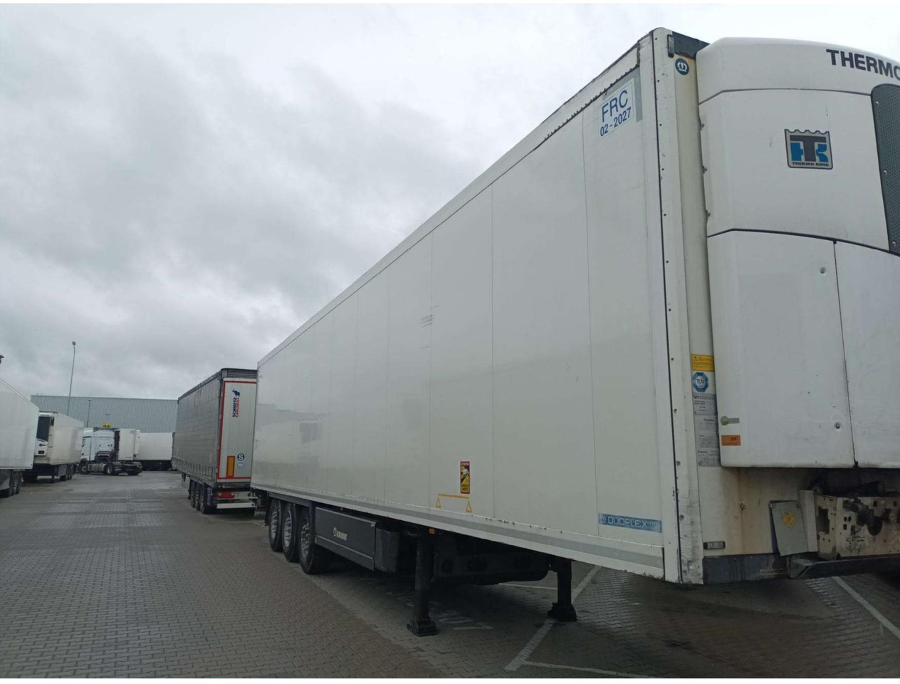 2018 Krone SDR Double Deck Cool Liner FP60 ThermoKing SLXi 300 Lifting Axle - Poluprikolica hladnjače: slika 4 2018 Krone SDR Double Deck Cool Liner FP60 ThermoKing SLXi 300 Lifting Axle - Poluprikolica hladnjače: slika 4
