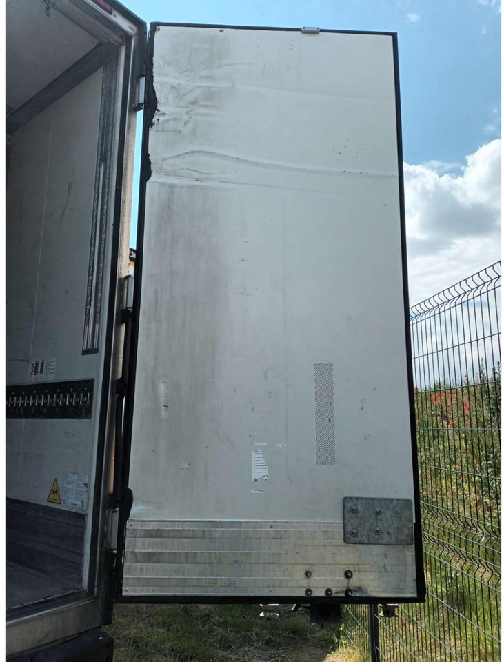 2018 Krone SDR Double Deck Cool Liner FP60 ThermoKing SLXi 300 Lifting Axle - Poluprikolica hladnjače: slika 2 2018 Krone SDR Double Deck Cool Liner FP60 ThermoKing SLXi 300 Lifting Axle - Poluprikolica hladnjače: slika 2