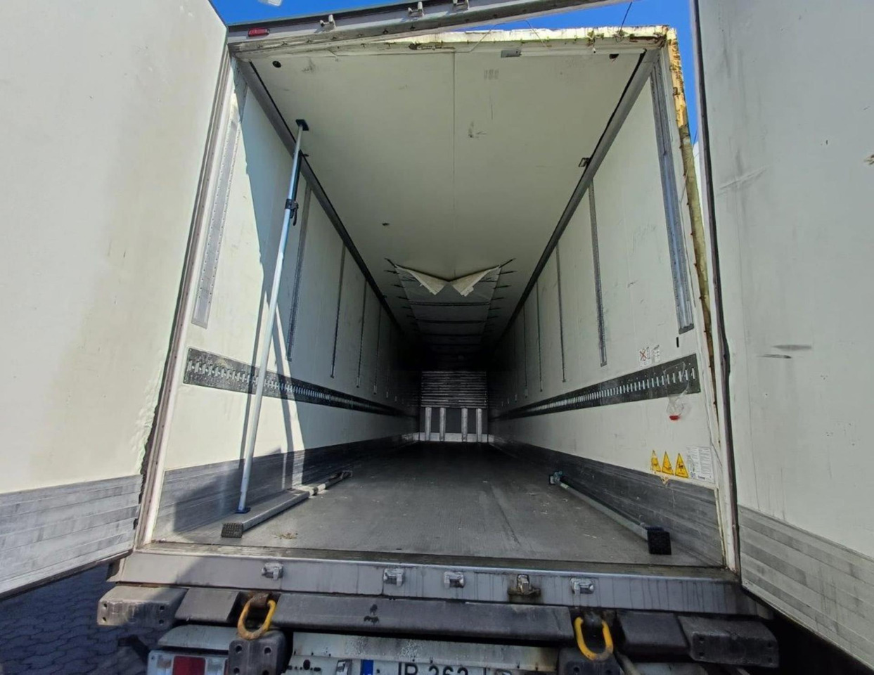 2018 Krone SDR Double Deck Cool Liner FP60 ThermoKing SLXi 300 Lifting Axle - Poluprikolica hladnjače: slika 4 2018 Krone SDR Double Deck Cool Liner FP60 ThermoKing SLXi 300 Lifting Axle - Poluprikolica hladnjače: slika 4