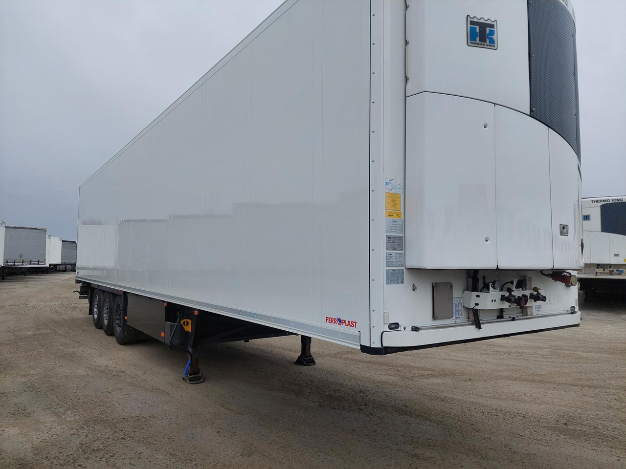 2018 Schmitz Cargobull Double Deck FP 60 ThermoKing SLXi 300 Lifting Axle - Poluprikolica hladnjače: slika 4 2018 Schmitz Cargobull Double Deck FP 60 ThermoKing SLXi 300 Lifting Axle - Poluprikolica hladnjače: slika 4