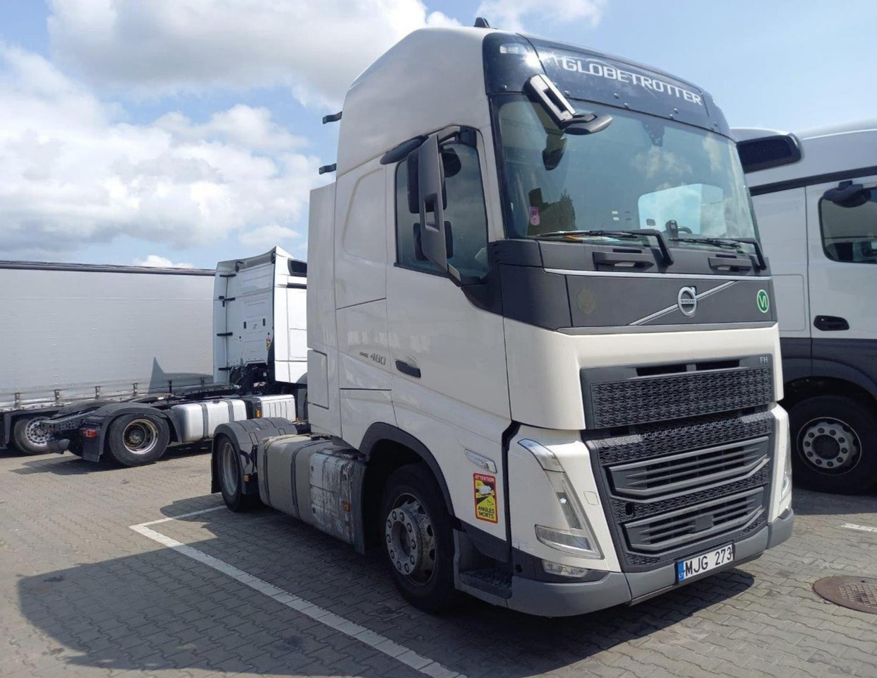 2022 Volvo FH 460 Globetrotter XL Varios i-Save I-ParkCool - Tegljač: slika 5 2022 Volvo FH 460 Globetrotter XL Varios i-Save I-ParkCool - Tegljač: slika 5