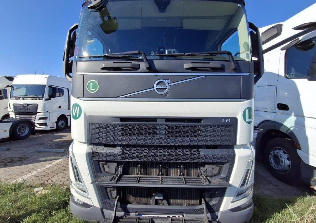 2022 Volvo FH 500 Globetrotter XL Varios - Tegljač: slika 4 2022 Volvo FH 500 Globetrotter XL Varios - Tegljač: slika 4