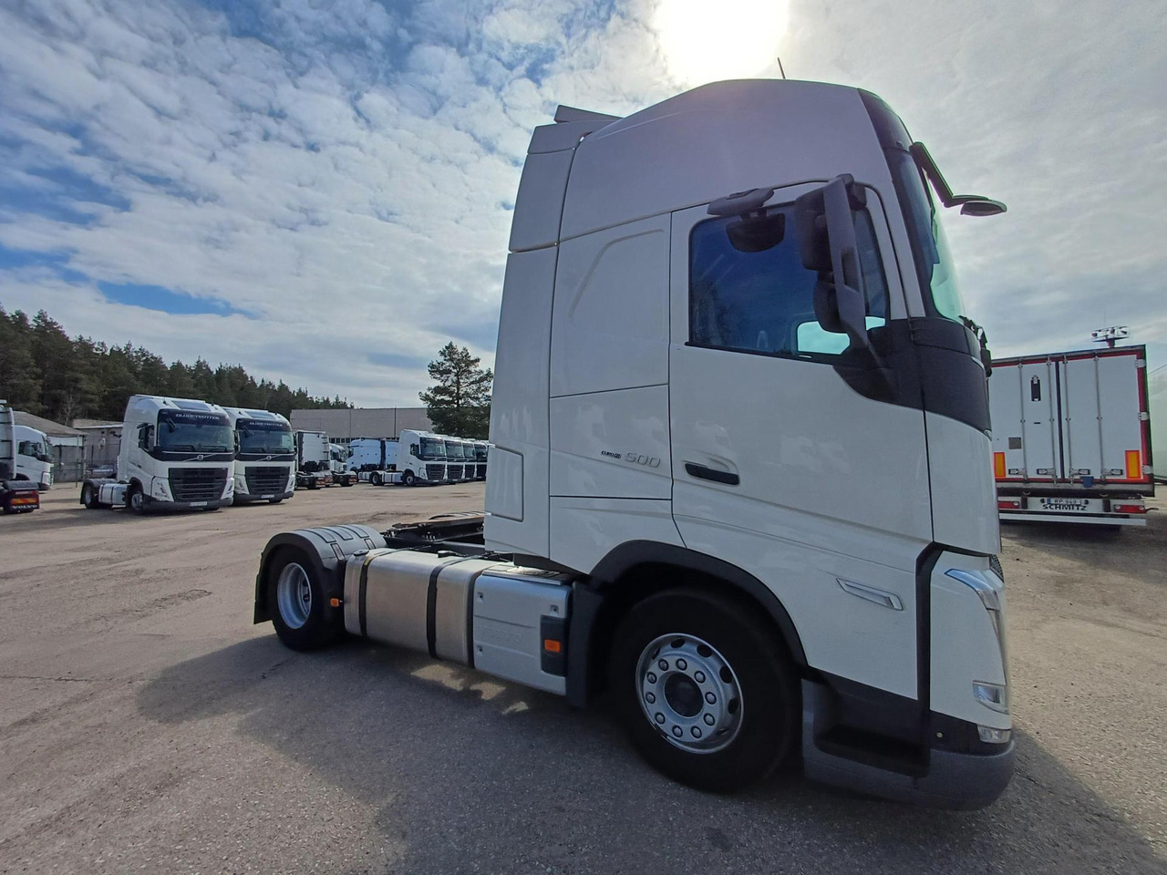 2023 Volvo FH 500 Globetrotter XL - Tegljač: slika 3 2023 Volvo FH 500 Globetrotter XL - Tegljač: slika 3