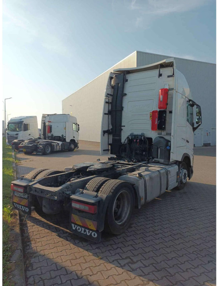 2023 Volvo FH 500 Globetrotter XL Varios - Tegljač: slika 5 2023 Volvo FH 500 Globetrotter XL Varios - Tegljač: slika 5