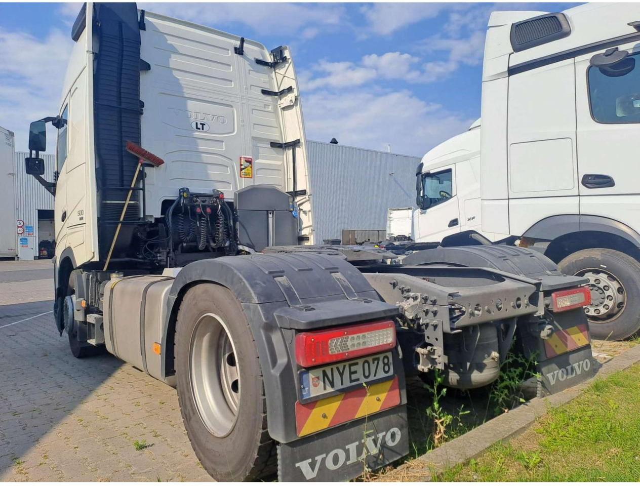 2025 Volvo FH 500 Globetrotter XL ACC - Tegljač: slika 3 2025 Volvo FH 500 Globetrotter XL ACC - Tegljač: slika 3