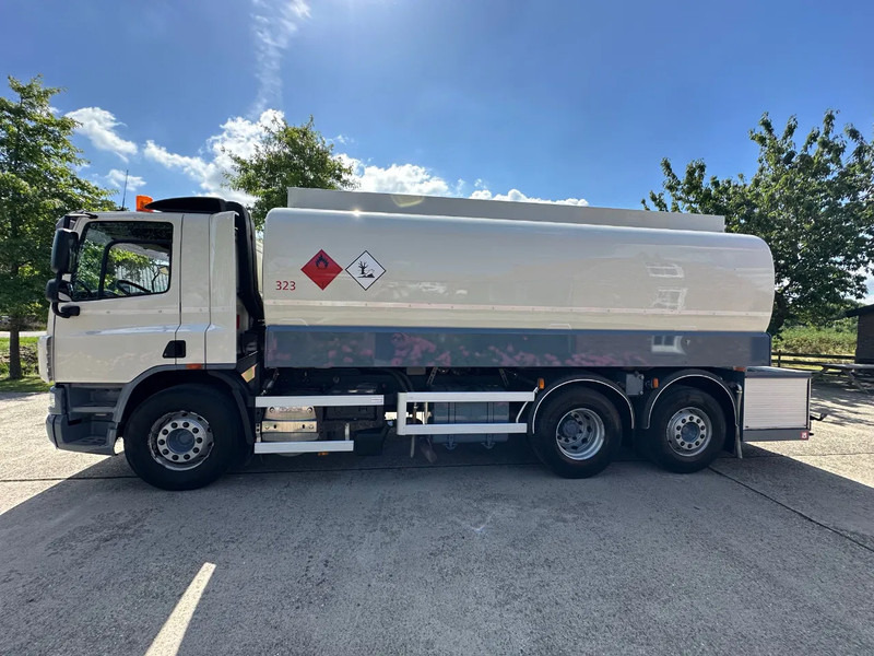 DAF CF 75.310 FAN / NL TRUCK / 6x2 / FUEL TANK 4 COMP. / 22 m3 / EURO5 / TOP CONDITION!! - Kamion cisterna: slika 4 DAF CF 75.310 FAN / NL TRUCK / 6x2 / FUEL TANK 4 COMP. / 22 m3 / EURO5 / TOP CONDITION!! - Kamion cisterna: slika 4