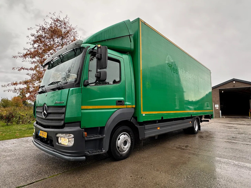 Mercedes-Benz Atego 1018 / NL TRUCK / EURO 6 / ONLY 100.000KM! / BOX+LIFT+SIDE DOOR / CLIMA / AUTOMATIC - Kamion sa zatvorenim sandukom: slika 1 Mercedes-Benz Atego 1018 / NL TRUCK / EURO 6 / ONLY 100.000KM! / BOX+LIFT+SIDE DOOR / CLIMA / AUTOMATIC - Kamion sa zatvorenim sandukom: slika 1