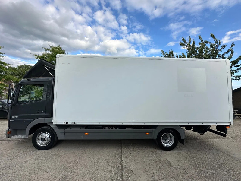 Mercedes-Benz Atego 815 / NL TRUCK / EURO 2 / BOX + LIFT / LOW KM / GOOD CONDITION / 7,5t - Kamion sa zatvorenim sandukom: slika 4 Mercedes-Benz Atego 815 / NL TRUCK / EURO 2 / BOX + LIFT / LOW KM / GOOD CONDITION / 7,5t - Kamion sa zatvorenim sandukom: slika 4