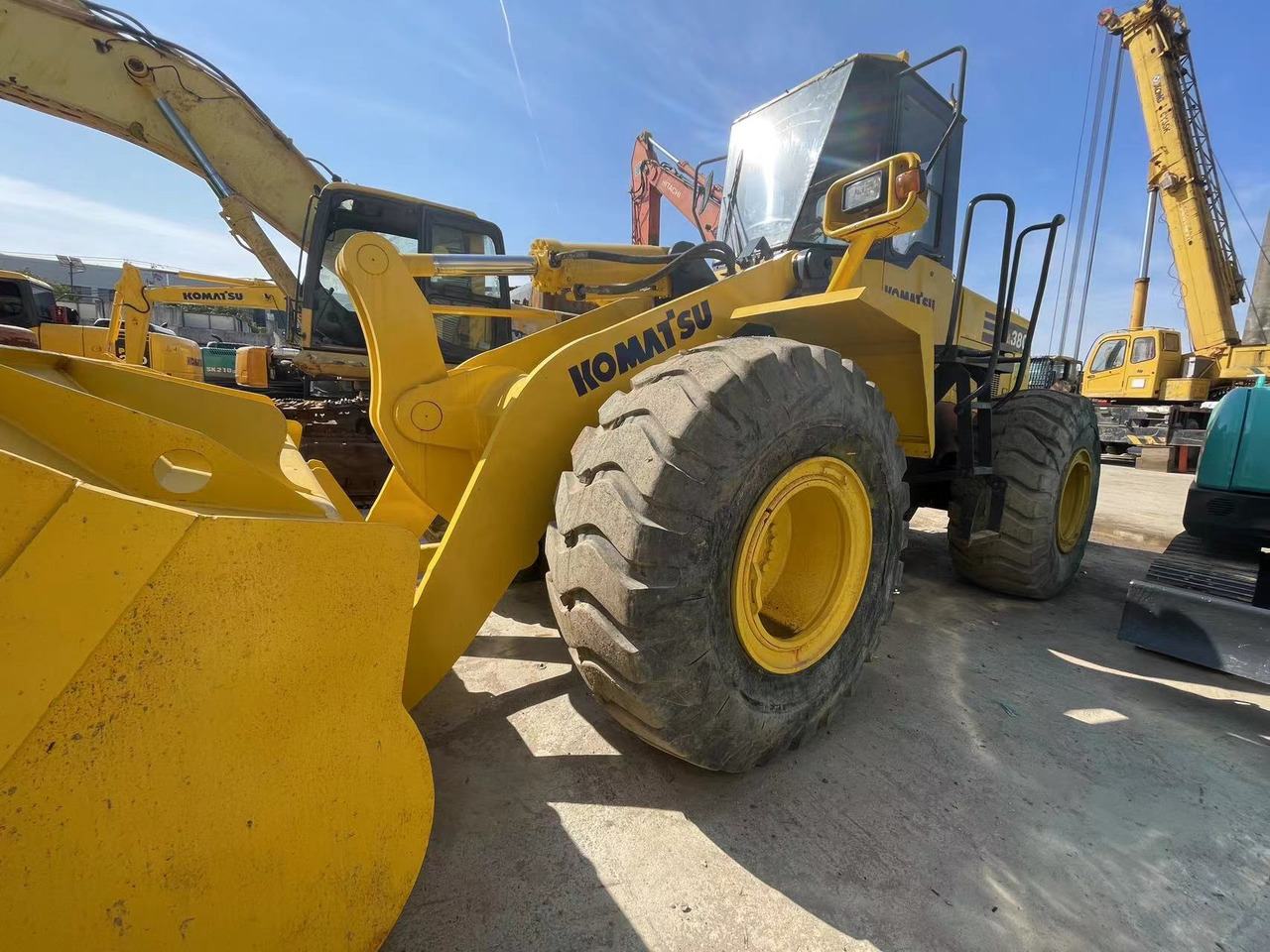 KOMATSU WA380-3 - Utovarivač točkaš: slika 3 KOMATSU WA380-3 - Utovarivač točkaš: slika 3